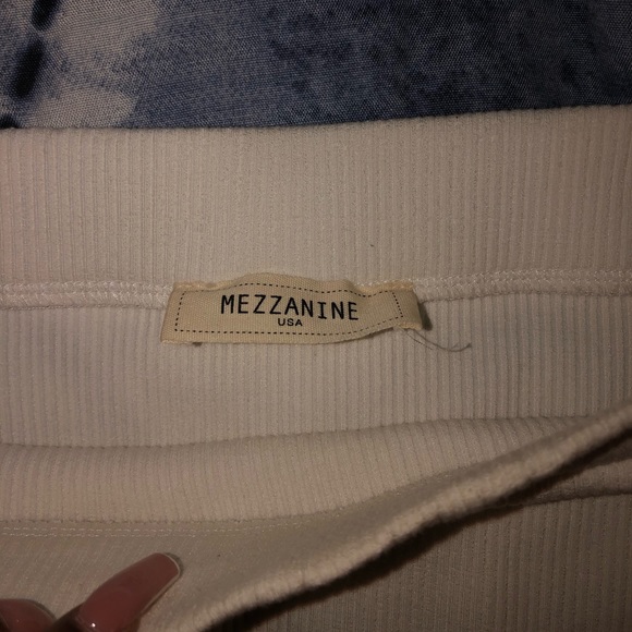 MINI SKIRT 2 PIECE - Picture 4 of 4